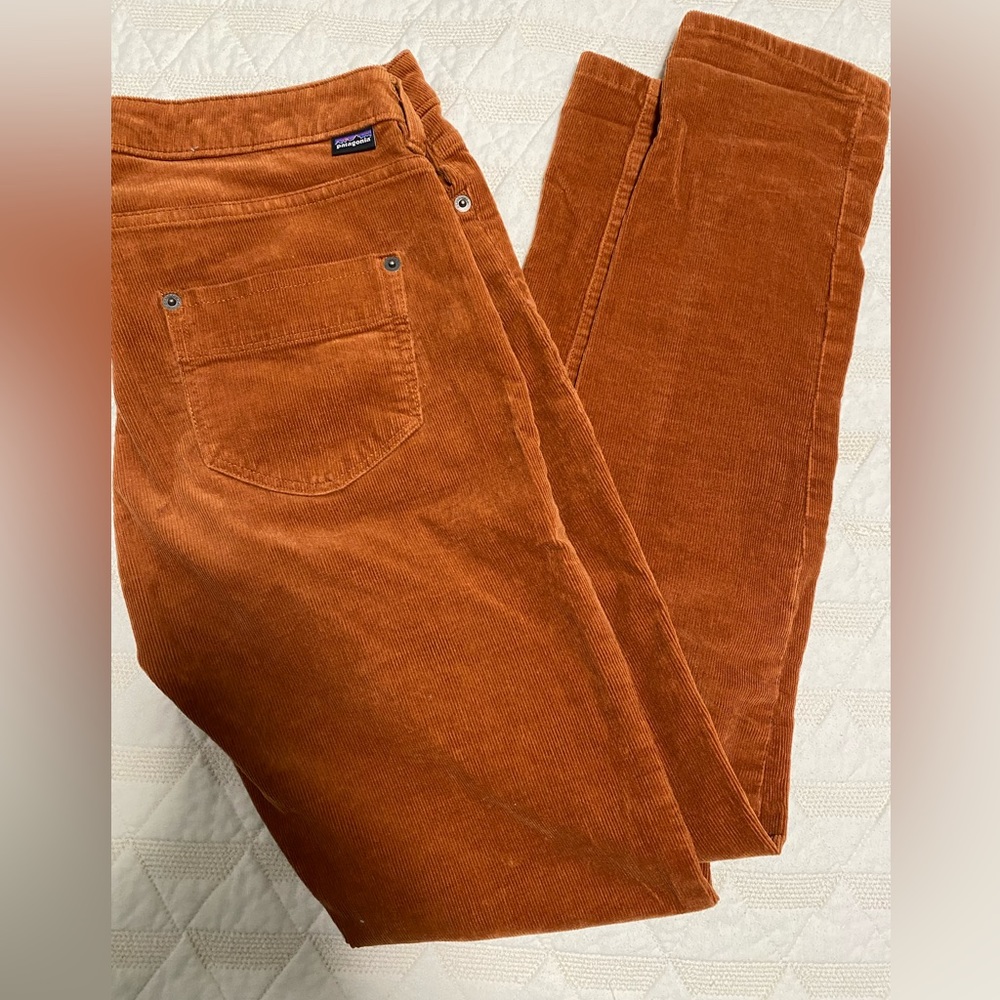 NWOT Patagonia Corduroy Straight Leg Jean